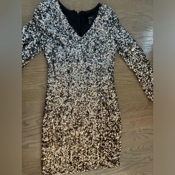 Aidan Mattox ombré gold silver sequin mini dress women’s size 4 - Picture 7 of 7